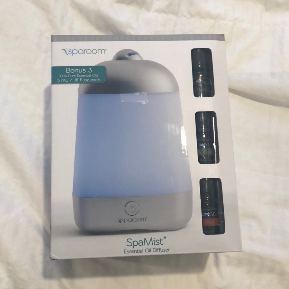 Unopened diffuser with three essential oils
